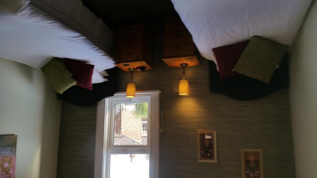 Warrens Guest House York Habitación foto